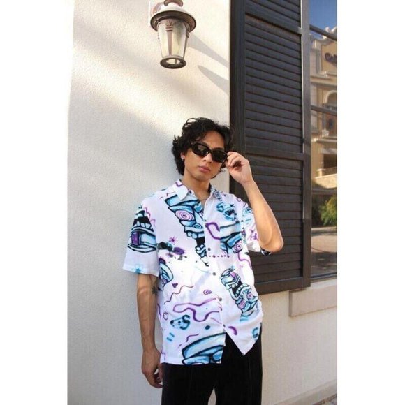 Urban Outfitters UO Face Print Short Sleeve Button-Down Shirt